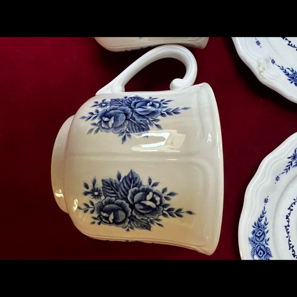 Vintage “Mayhill”  lovely Federalist 8oz.Teacups. Ironstone.Blue Flowers. - Picture 5 of 15